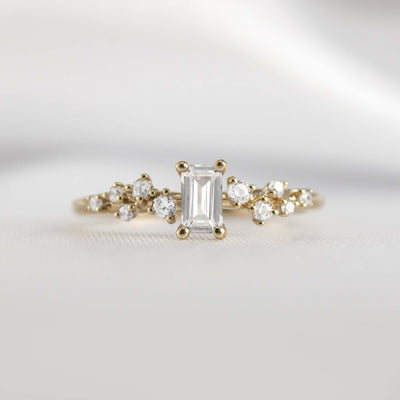 Show in 0.6 carat * The Polaris Diamond Engagement Ring - Lisa Robin#shape_emreald