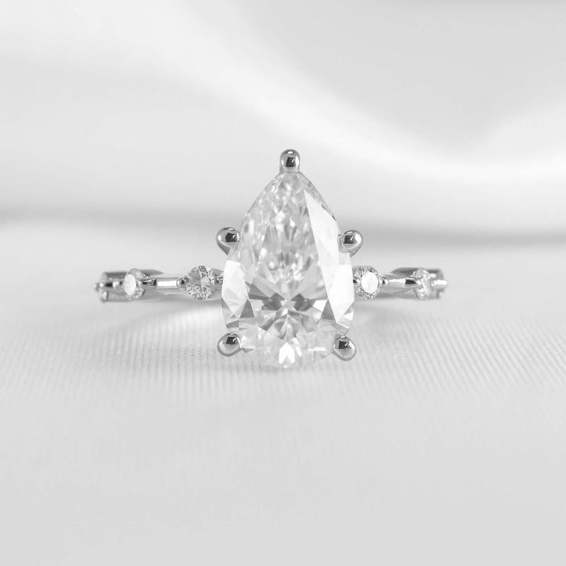 Shown in 2.6 Carat * The Portia Distance Diamond Engagement Ring | Lisa Robin