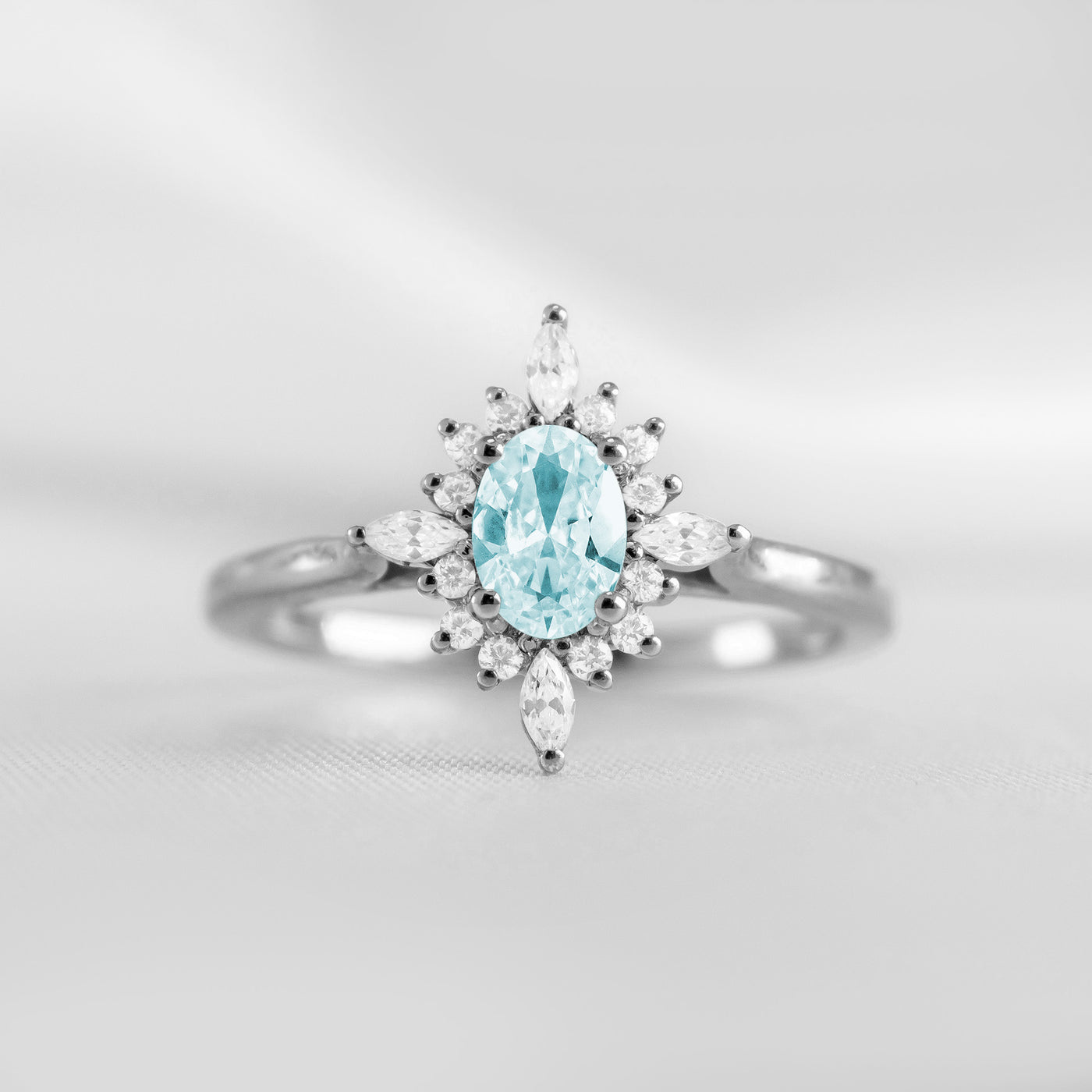 Shown in 1.0 carat Aquamarine* The Revel Aquamarine and Diamond Halo Engagement Ring | Lisa Robin#color_platinum