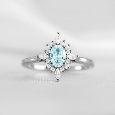 Shown in 1.0 carat Aquamarine* The Revel Aquamarine and Diamond Halo Engagement Ring | Lisa Robin#color_platinum