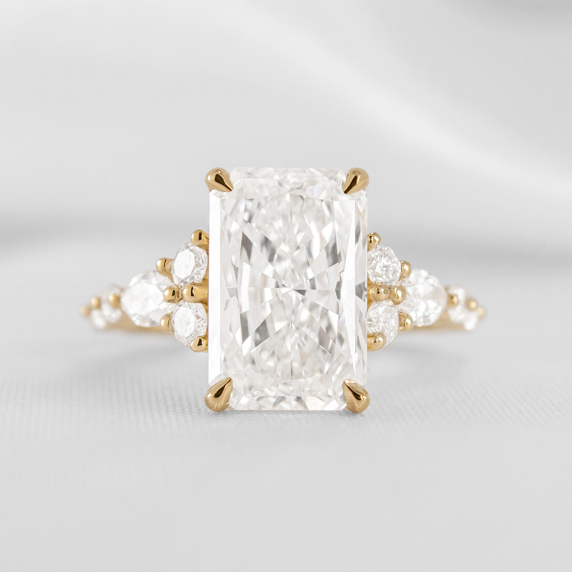 Shown in 5.0 Carat *The Safa Diamond Engagement Ring | Lisa Robin#color_14k-yellow-gold
