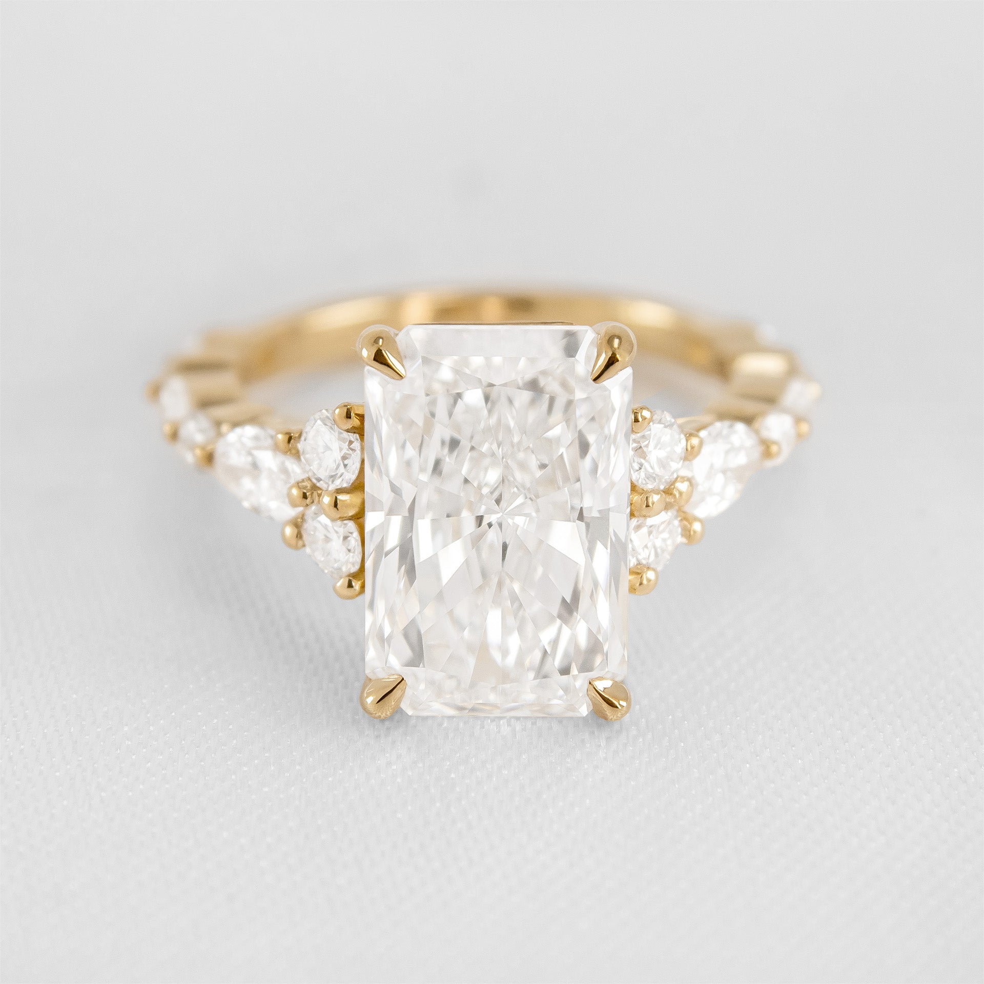 Shown in 5.0 Carat *The Safa Diamond Engagement Ring | Lisa Robin#color_14k-yellow-gold