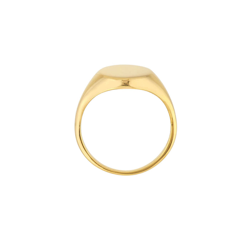 Engravable Oval Gold Signet Ring | Lisa Robin