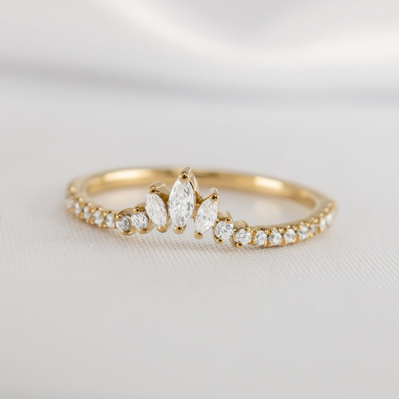 The Talon Curved Diamond Wedding Ring - Lisa Robin