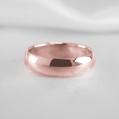 The Tanner gold wedding ring in 9mm#color_14k-rose-gold