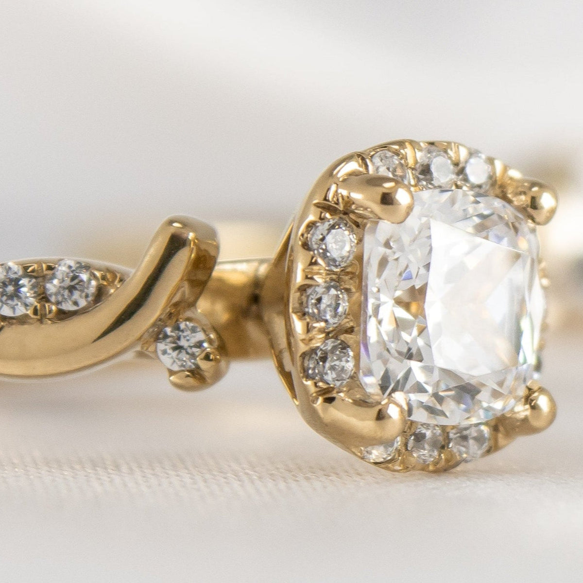 Twist vintage inspired engagement rings | Lisa Robin