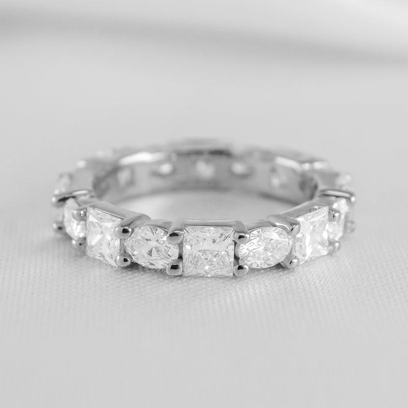 The Kylan Princess Cut and Oval Diamond East West Ring - Lisa Robin