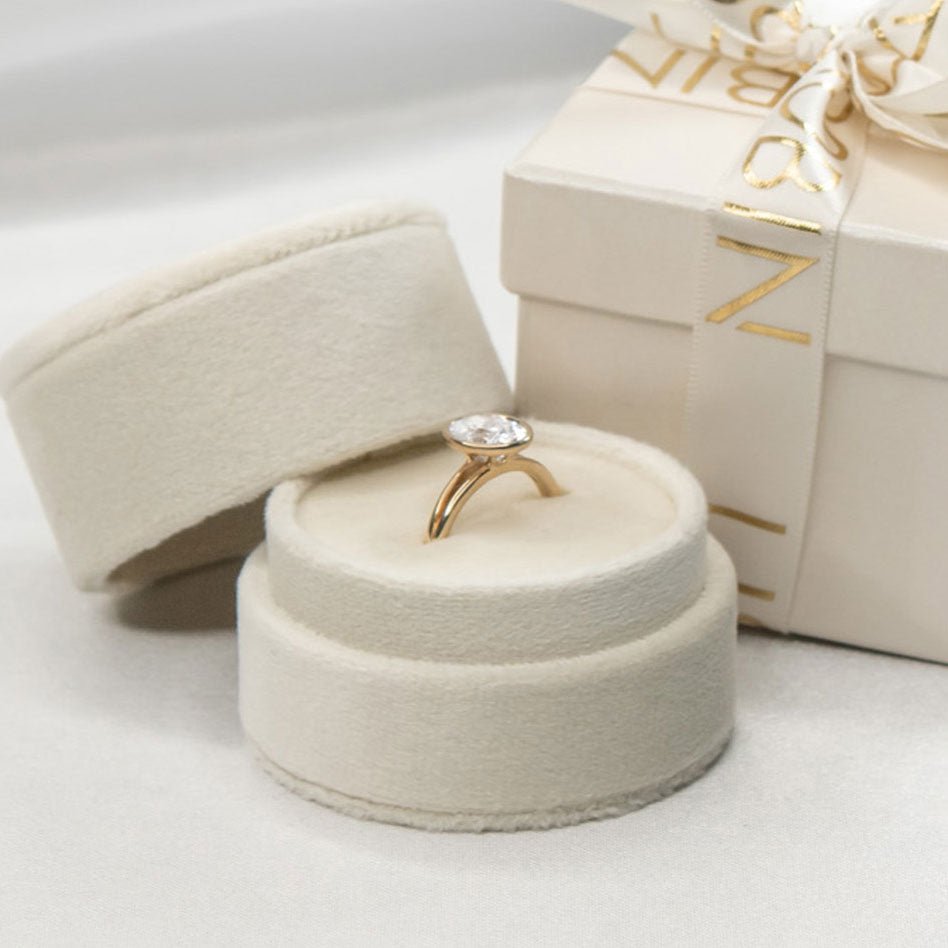 Bridal Keepsake Ring Box - Lisa Robin