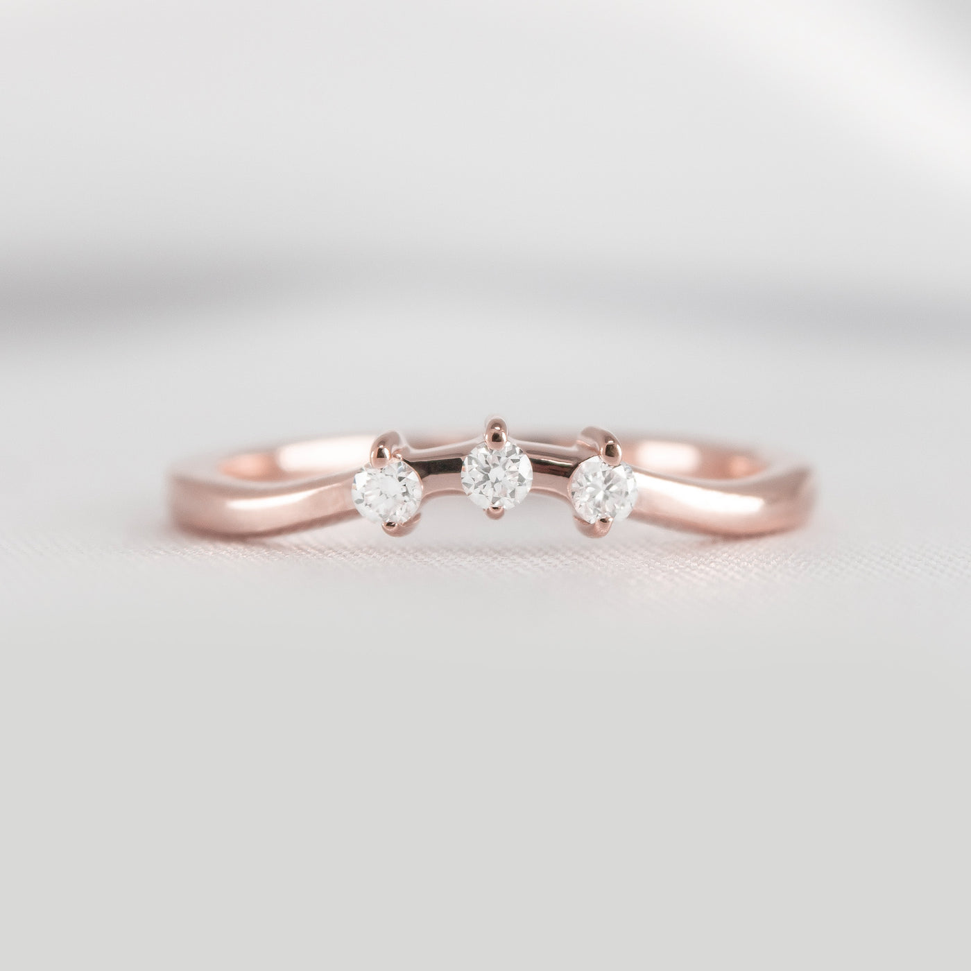 The Zoey Curved Diamond Ring in Rose Gold | Lisa Robin#color_14k-rose-gold