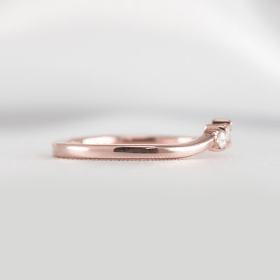 The Zoey Curved Diamond Ring in Rose Gold | Lisa Robin#color_14k-rose-gold