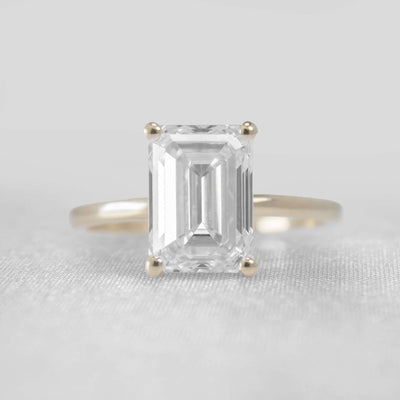 Shown in 4.0 Carat Diamond* The Olivia Diamond Solitaire Engagement Ring | Lisa Robin#color_14k-yellow-gold