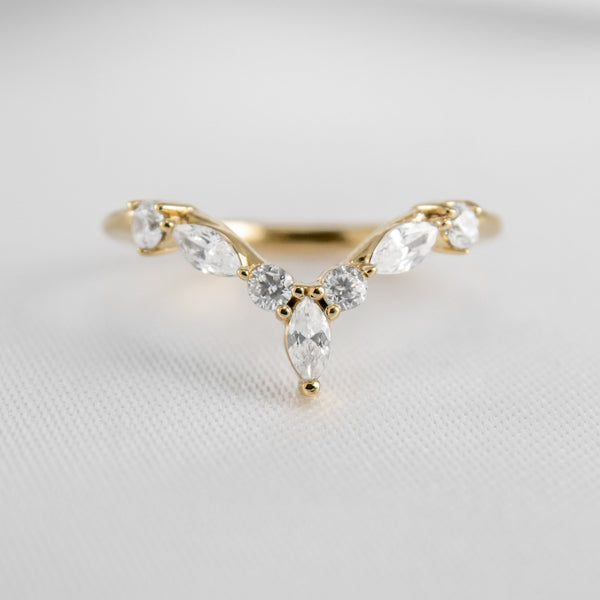 The Jaden Marquise Diamond Chevron Ring | Lisa Robin#color_10k-yellow-gold