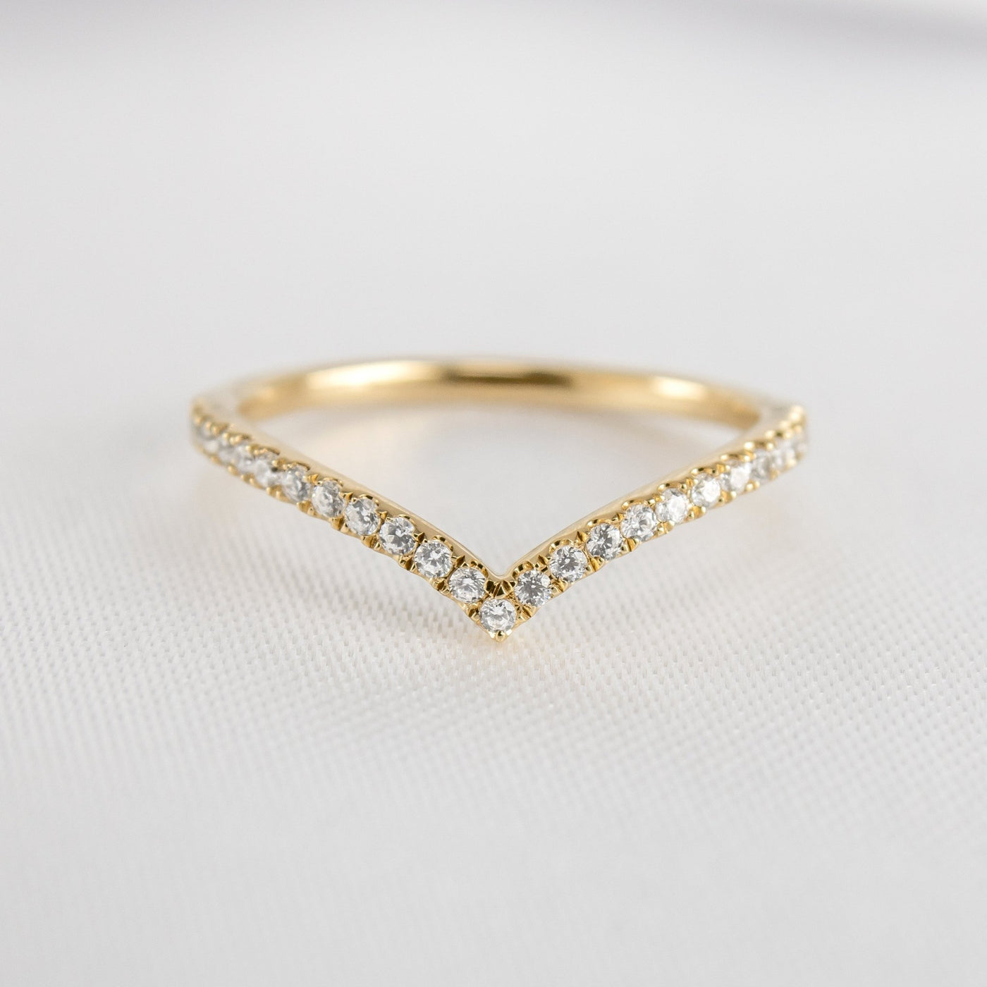 The Marla Chevron Diamond Band - Lisa Robin#color_14k-yellow-gold