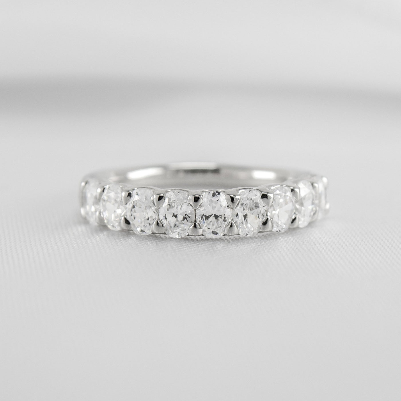 The Noah 9 Stone Oval Diamond Wedding Ring - Lisa Robin