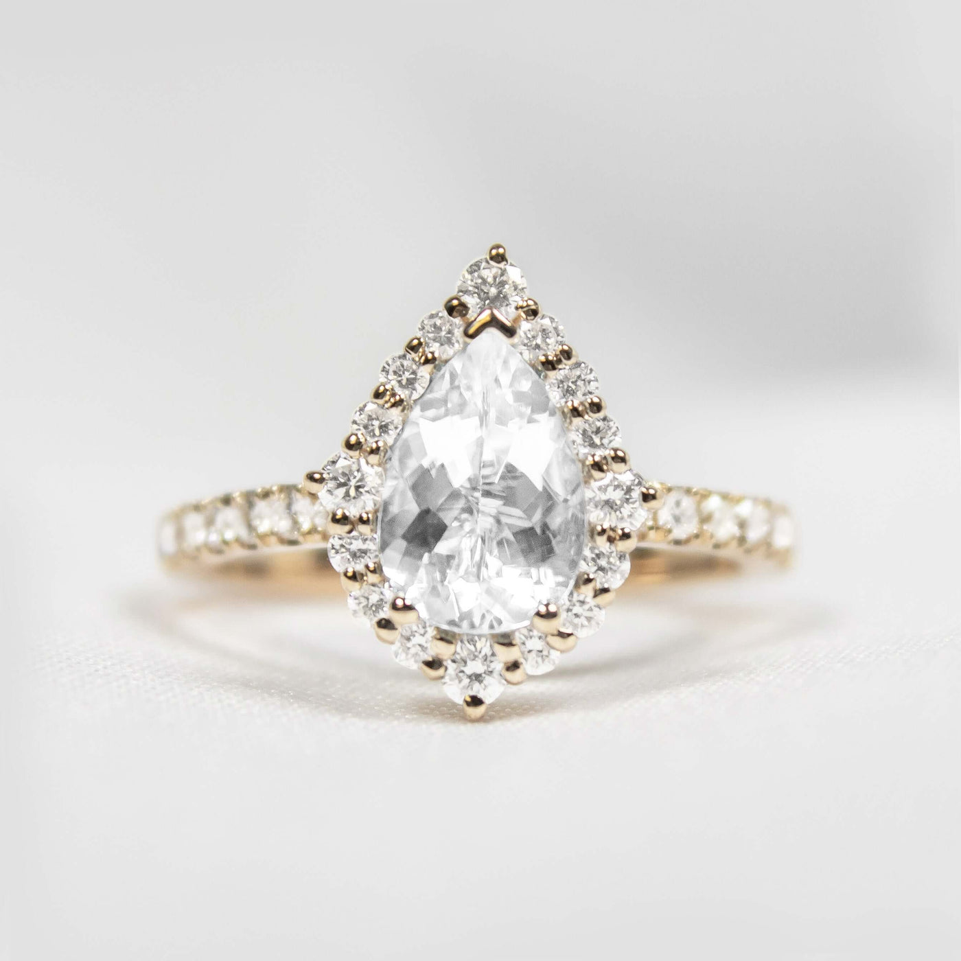 Shown in 1.25 Carat * Sierra Pear Diamond Halo Engagement Ring | Lisa Robin#color_14k-yellow-gold