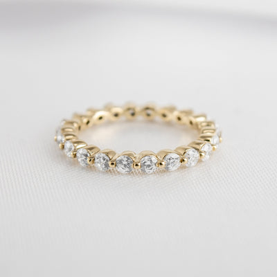 The Tristan Floating 3mm Diamond Eternity Ring | Lisa Robin#color_18k-yellow-gold